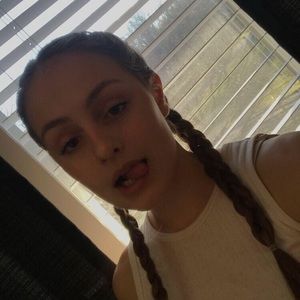 Meet your Posher, Elsa